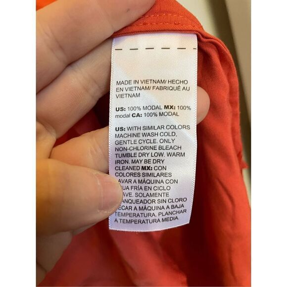 Chicos SANDWASH SATIN SHIRT LS Fashion Top ORANGE SPICE NWT size 12/14. - Picture 4 of 10